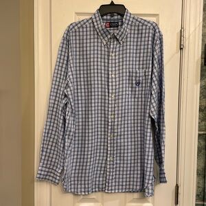 Men’s Chaps blue plaid button down shirt